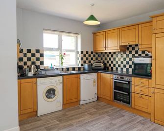 23 Cois Caol - Skibbereen