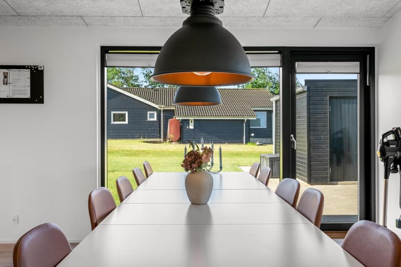 Lovely Holiday Home With Mini Golf Course, Sauna, Wilderness Bath And View Of The Fjord – Vinderup