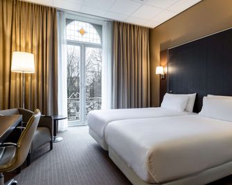 فندق إن إتش سنتر أوتريخت - أوترتشت - غرفة نوم