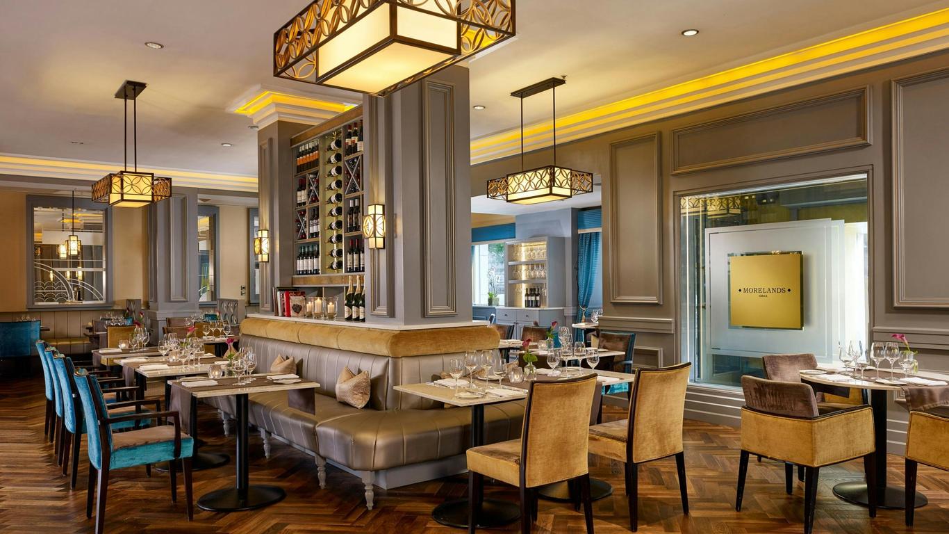 The College Green Hotel Dublin, Autograph Collection