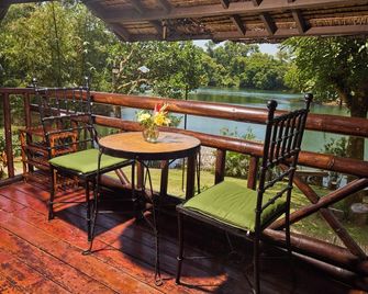 Almost Heaven Lake Resort - Cavinti - Balcony