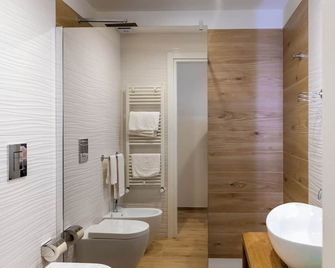 B&B Rais Luxury Rooms - Vieste - Bathroom