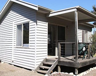 Kangaroo Island Coastal Villas - American River - Outdoor view