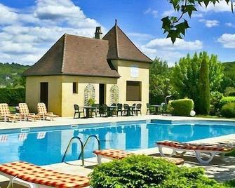 Hotel Le Perigord - Cénac-et-Saint-Julien - Pool