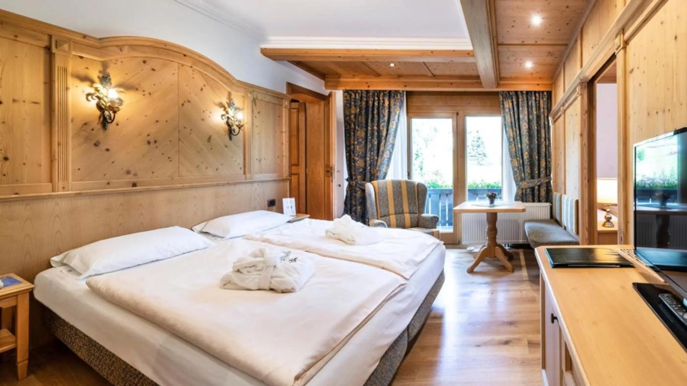 Alpen Hotel Corona