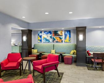 Hampton Inn Middletown - Middletown - Lounge