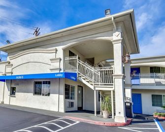 Motel 6 Garden Grove CA - Garden Grove - Edificio