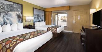 Super 8 By Wyndham Nau Downtown Conference Center - Flagstaff - Chambre