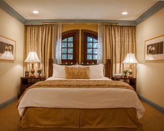 Best Western Plus Sunset Plaza Hotel - לוס אנג'לס - חדר שינה