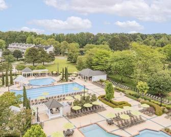 The Historic Powhatan Resort by Diamond Resorts - וויליאמסברג - בריכה