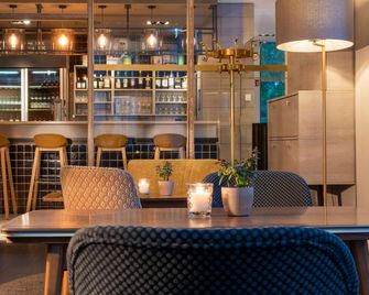 Vienna House Easy Osnabrück - Osnabrück - Bar