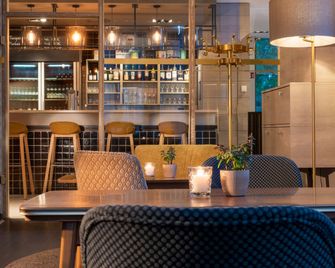 Vienna House Easy Osnabrück - אוסנבריק - בר