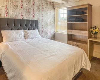 Host & Stay - Church Walk Apartments - Melksham - Bedroom