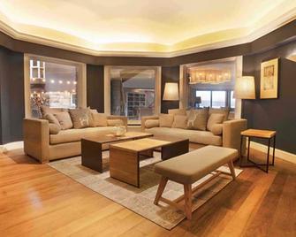 La Cascada Casa Patagónica by DON - Bariloche - Lounge