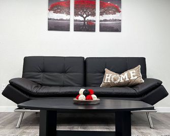 Anchorage midtown apartment-Wyoming 2 - Anchorage - Sala de estar