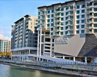 Victoria Hotel & Hostel - Kota Kinabalu - Bygning