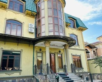 سورو هوتل - دوشانبي - مبنى