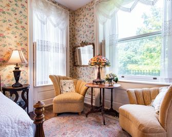 Central Park Bed & Breakfast - Louisville