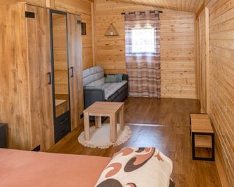 Robinzonski Kamp Hofman - Varaždin