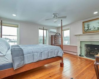 Buckskin Manor - Historic, Pool, 66 Acre Vineyard - Purcellville - Habitación