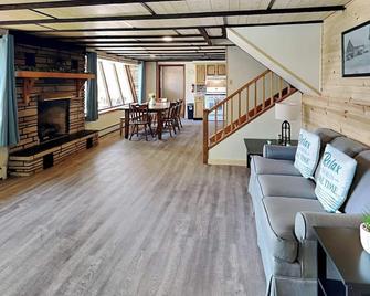 Almost Heaven - Swanton - Sala de estar
