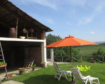 Il Gelso 'd la Costa - Ceva - Patio