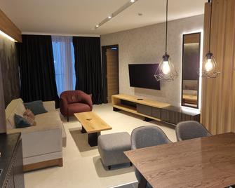 Aparthotel Woodside by Anaya - Kopaonik - Living room