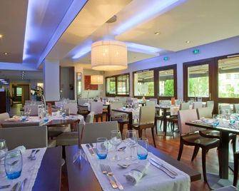 Kyriad Dijon Est Mirande - דיז'ון - מסעדה