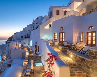 Oia Mare Villas - Oia - Bina
