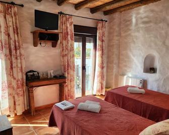 Posada La Plaza - Canillas de Albaida - Bedroom