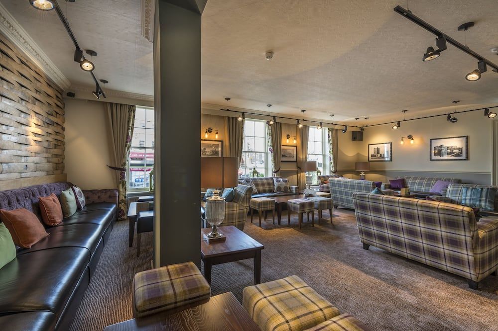 The Kings Head Hotel, Richmond, North Yorkshire - The Coaching Inn Group - Richmond - Oleskelutila