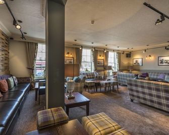 The Kings Head Hotel, Richmond, North Yorkshire - The Coaching Inn Group - Richmond - Lounge