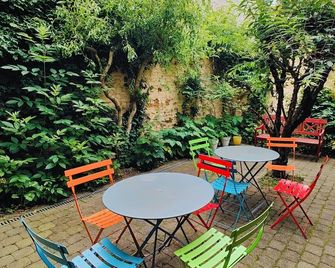 Leuven City Hostel - Löwen - Innenhof