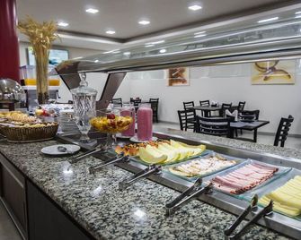 Hotel Nacional Inn Porto Alegre - Porto Alegre - Buffet
