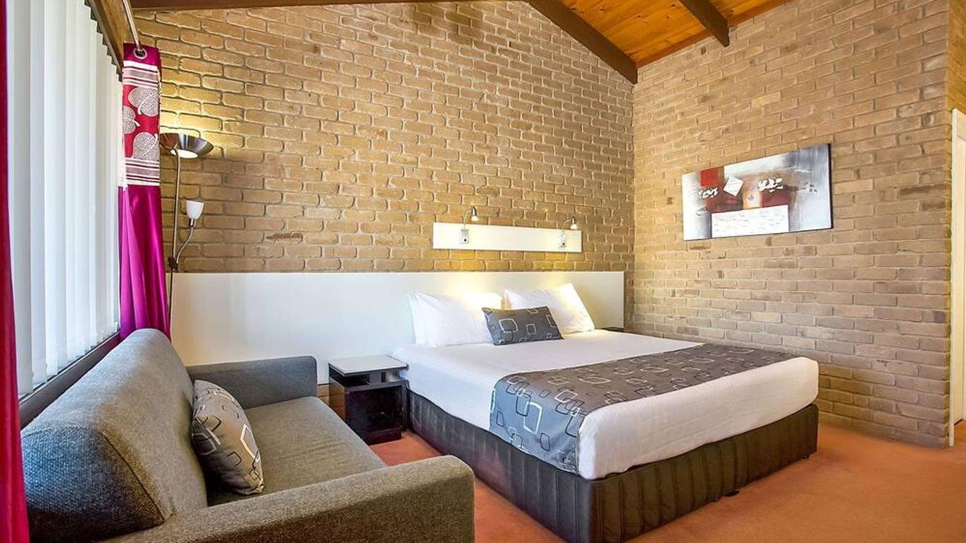 جولدفيلدز موتل ستاويل