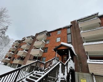 Beautiful ski condo, close to multiple ski mtns - Mendon - Budova