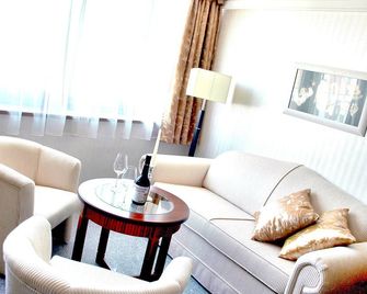 Actor Hotel Budapest - Budapest - Sala de estar