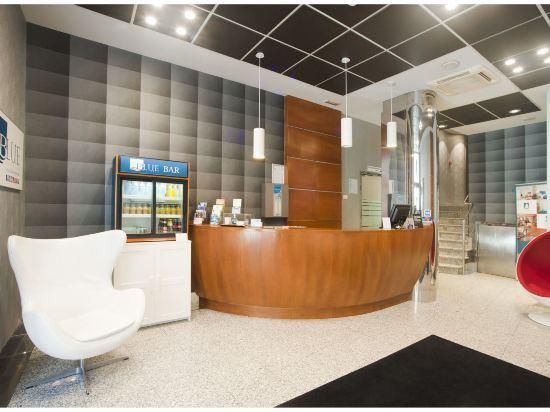 هولت دورمينج لونجوريا بلازا - أوفييدو - أفضل طعام