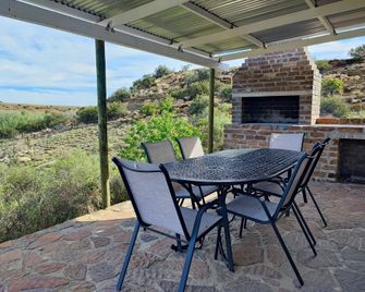 Ganora Guest Farm, Camping and Excursions - Nieu-Bethesda - Balcony