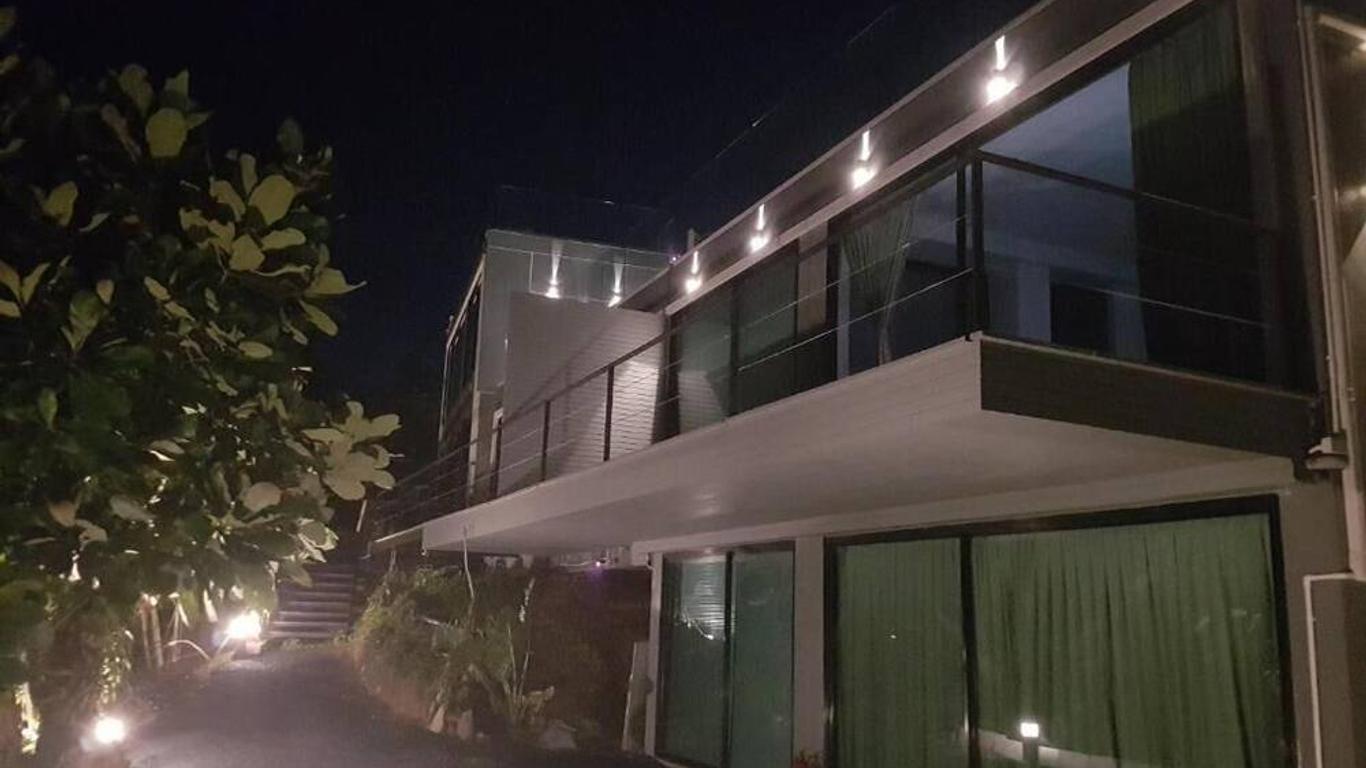 8ik88 Phuket - Adults Only