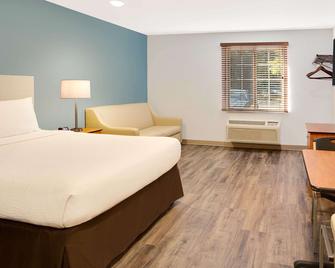 Woodspring Suites Charlotte Shelby - Shelby - Bedroom