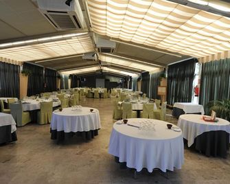 Hotel Puerta de Segovia - Segovia - Feestzaal