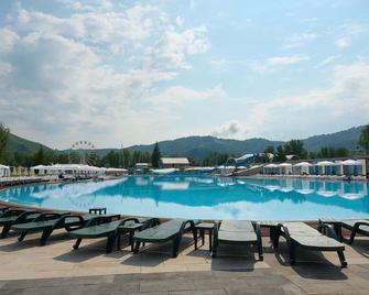 Aya Park-Hotel - Gorno-Altaïsk - Piscine