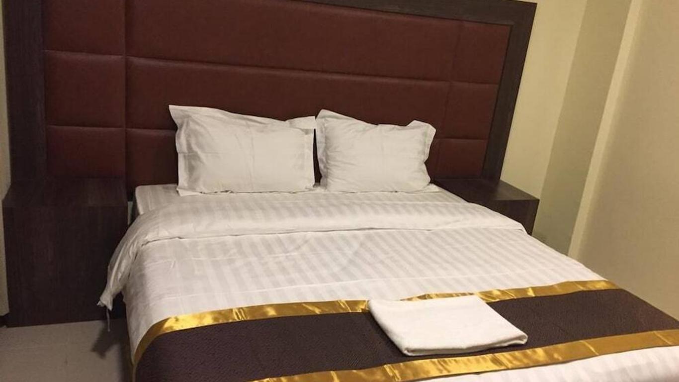 Danar Hotel Apartments 4
