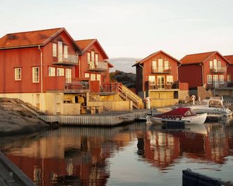 Hotel Strana - Hälleviksstrand - Вигляд зовні