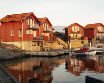 Hotel Strana - Hälleviksstrand - Vista del exterior