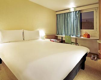 ibis Strasbourg Aéroport Le Zénith - Lingolsheim - Camera da letto