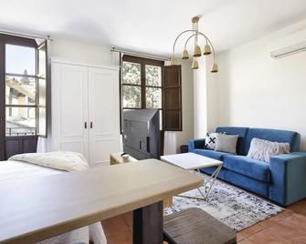 limehome Granada Calle Santa Ana - Grenada - Olohuone