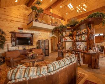 Cougar Ridge Lodge - Torrey - Salónek
