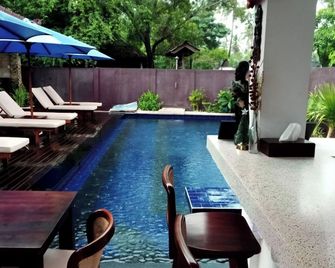 Relax Villas Gili Air - Pemenang